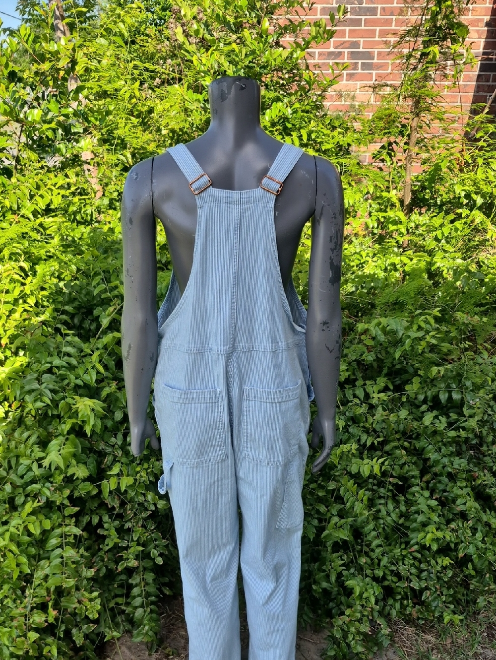 Universal Thread (Vietnam) Women's Railroad Striped Overalls/Metal Accents - Picture 13 of 16